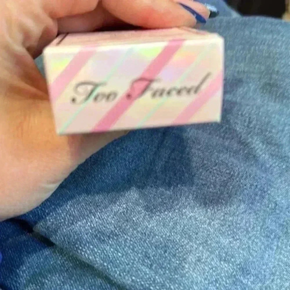 TOO FACED STUFF MY STOCKING MASCARA LIP PLUMPING BNIB PRISTINE NEVER OPENED - Picture 3 of 4